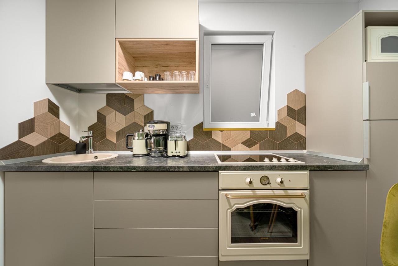 Apartment Amazon